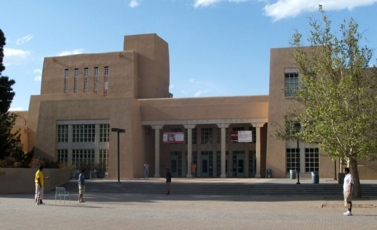 UNM Zimmerman Library Albuquerque